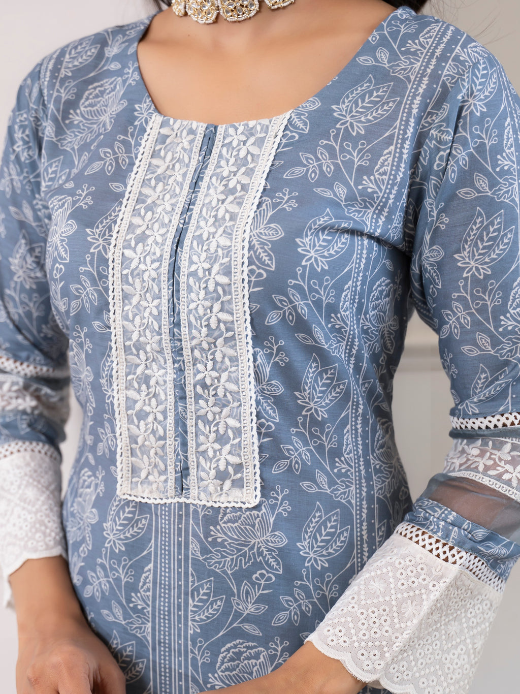 MISHNEE FASHION Printed, Self Design Kurta, Trouser/Pant & Dupatta Set