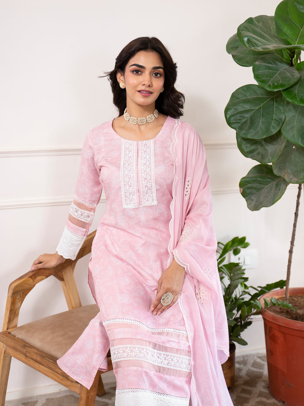 MISHNEE FASHION Women Linen Blend Kurti Pant Dupatta Set