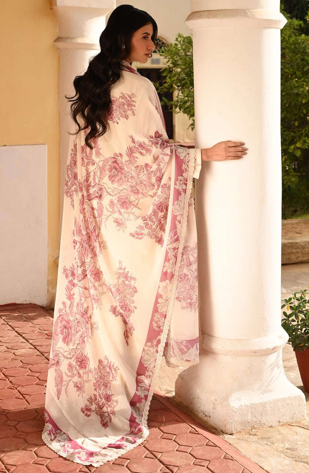 MISHNEE FASHION Women Viscose Rayon Kurti Pant Dupatta Set