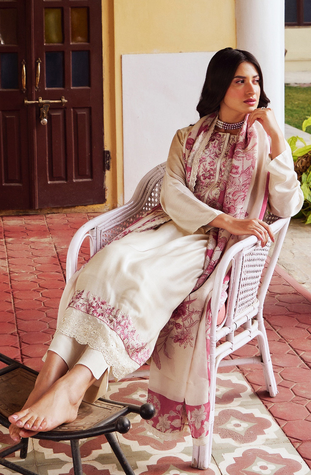 MISHNEE FASHION Women Viscose Rayon Kurti Pant Dupatta Set